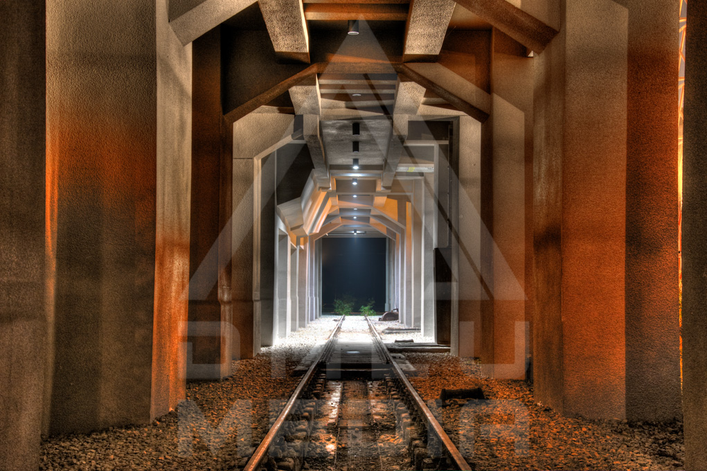 Tunnel_tonemapped.jpg
